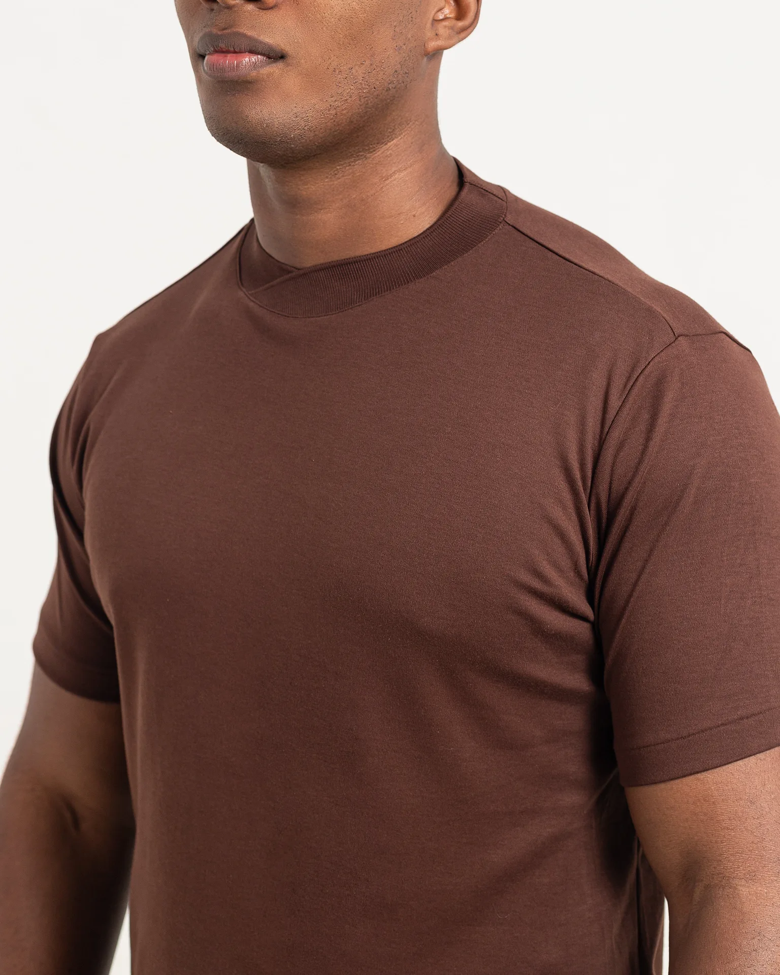 7362345304149-CAMISETA_PIMA_-_GOLA_ROLÊ_-_MARROM_tKAO9Dk